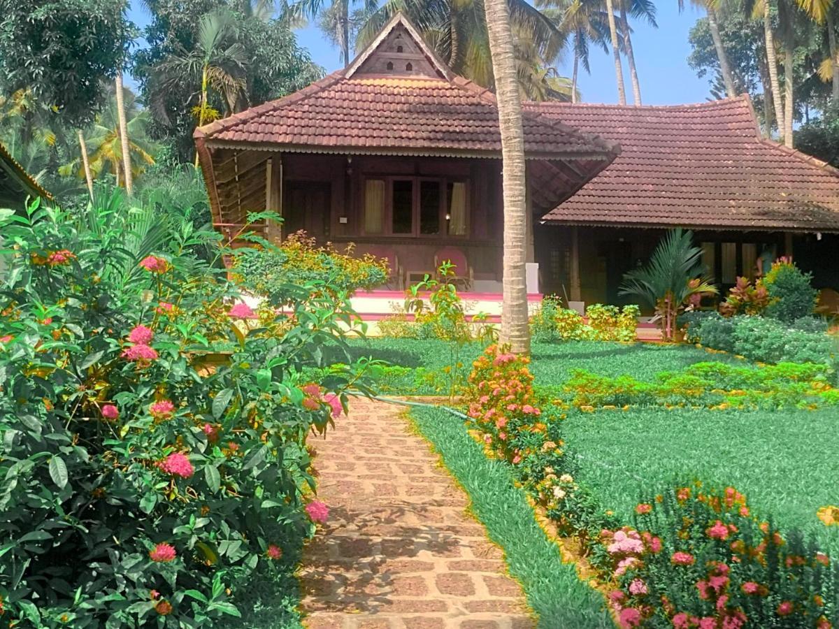 The Travancore Heritage Beach Resort Kovalam Exterior foto